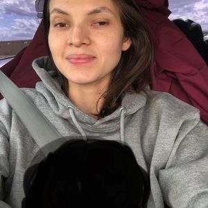 Meet your Posher, Kim